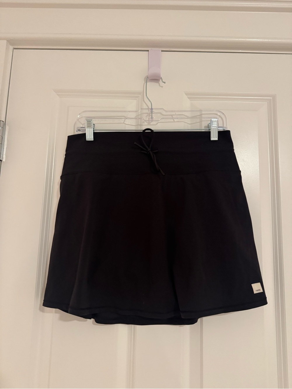 Vuori Black Daily Drawstring Skirt Medium - Picture 2 of 4